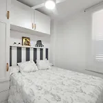 Luxurious In With Wifi Holiday home Piles