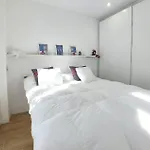 Luxurious In With Wifi Holiday home