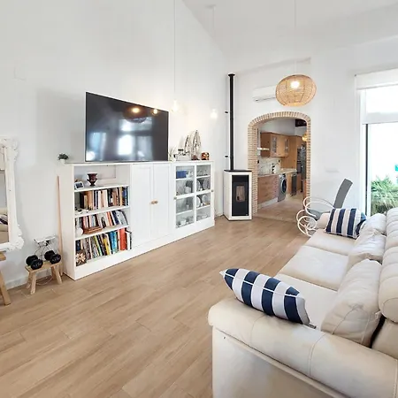 Holiday home Luxurious In With Wifi *