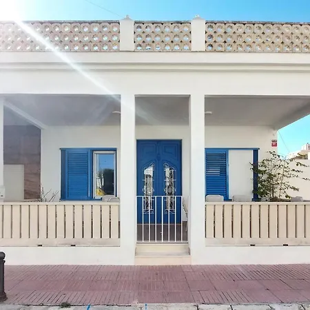 Luxurious In With Wifi Holiday home